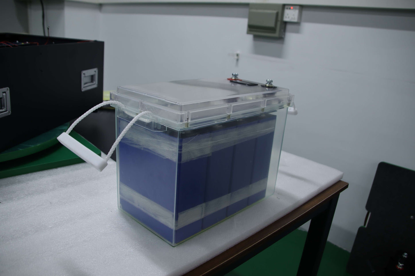 IMREN LiFePo4 Transoparent Battery Box (No Batteries)